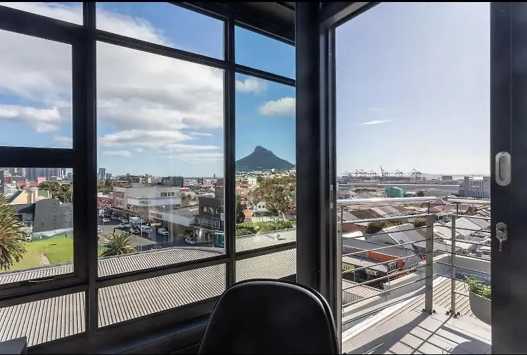 Crimson Square Apartment Cape Town