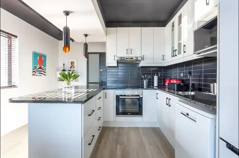 Crimson Square Apartment Cape Town