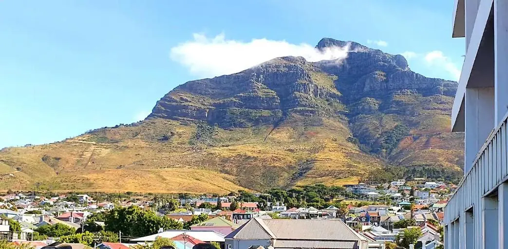 Crimson Square Apartment Cape Town