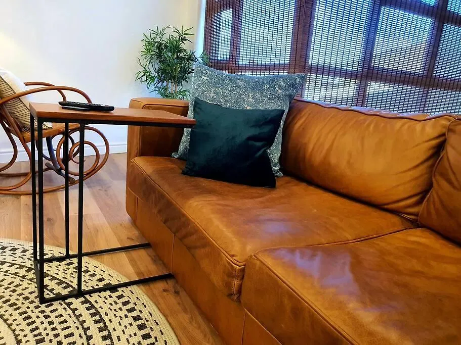 Crimson Square Apartment Cape Town South Africa