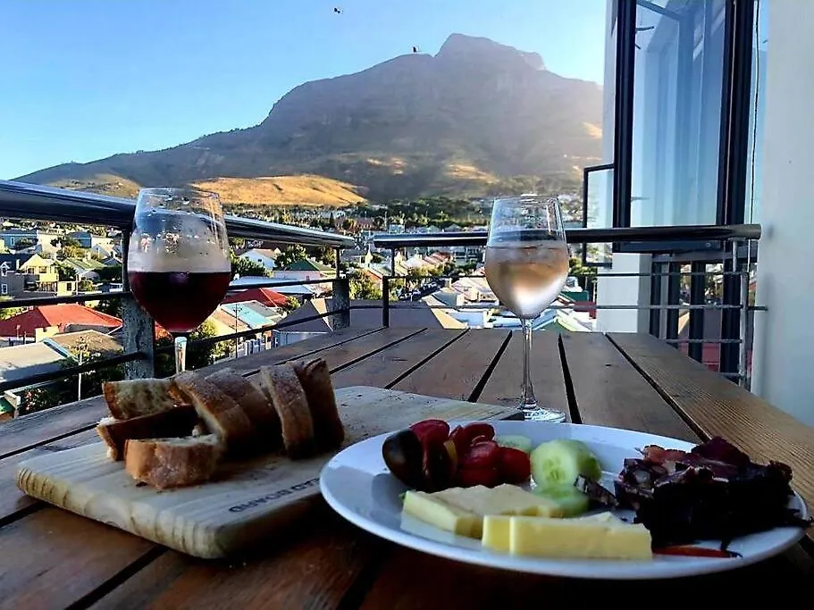 Crimson Square Apartment Cape Town