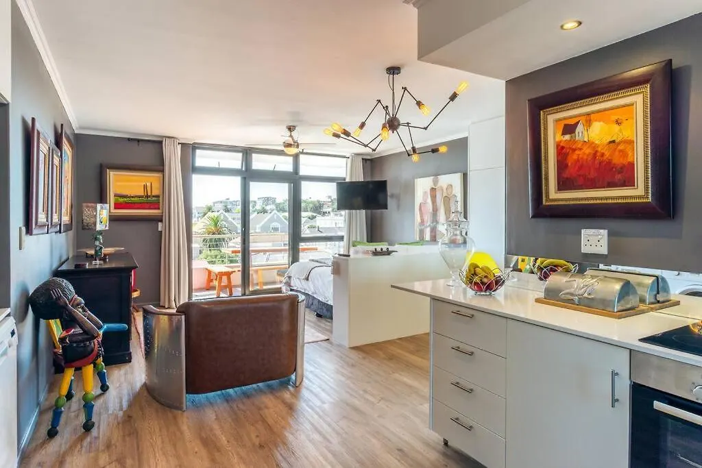 Crimson Square Apartment Cape Town South Africa