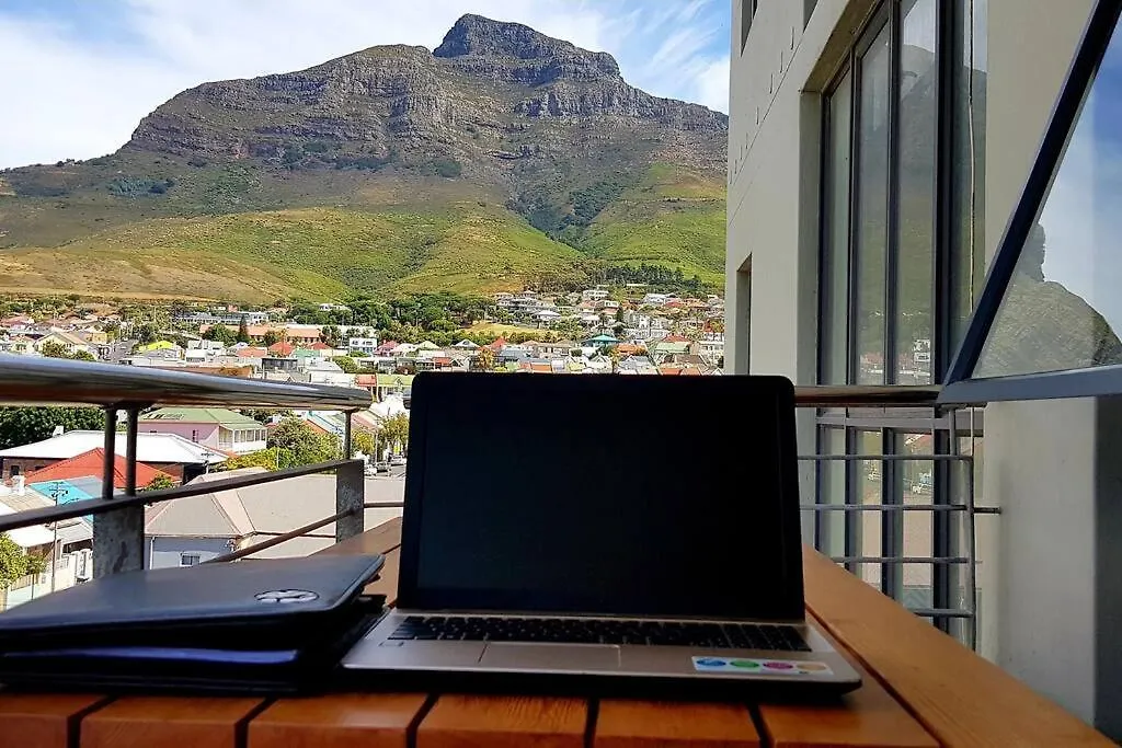 Crimson Square Apartment Cape Town
